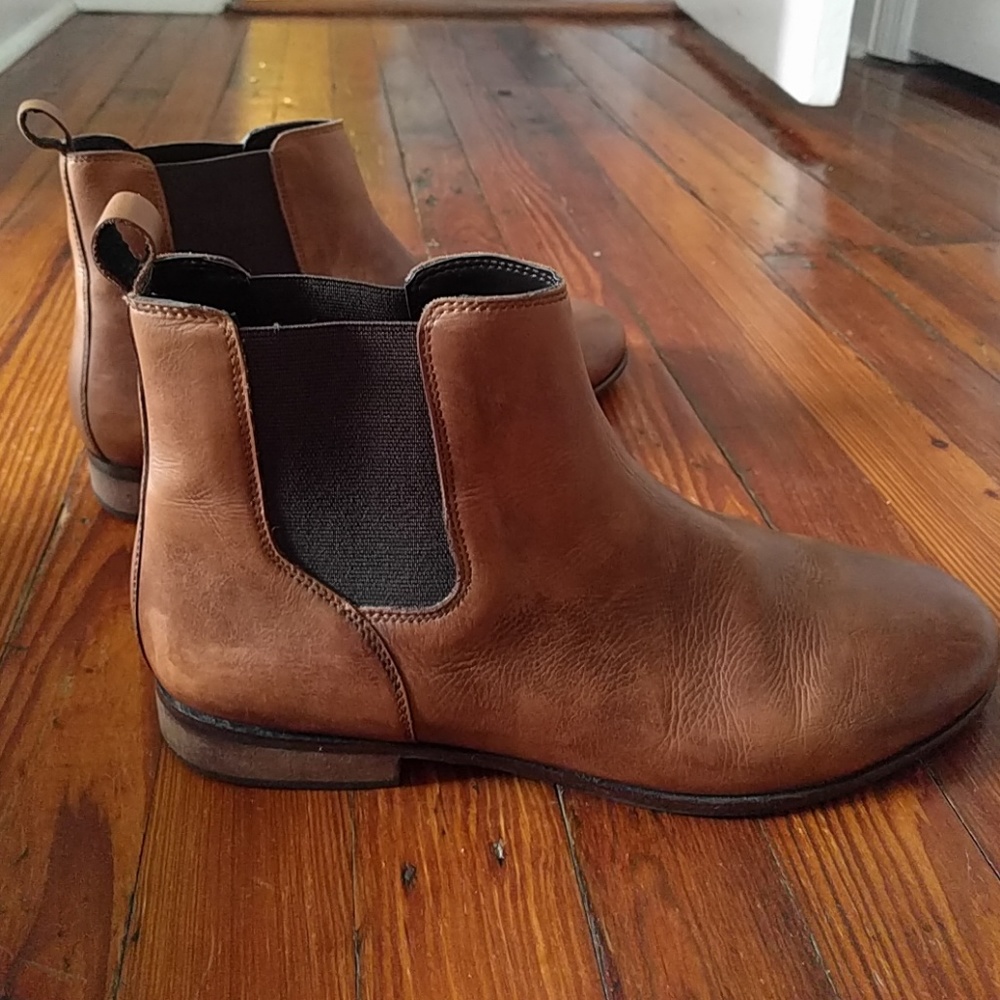 Hawkins mcgill pull up leather chelsea boot